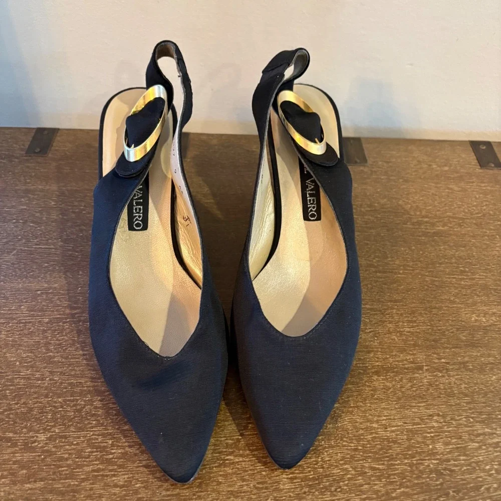 Martinez Valero Black‎ Ribbed Fabric Wedge Slingback Pumps Gold Buckle 9 AA